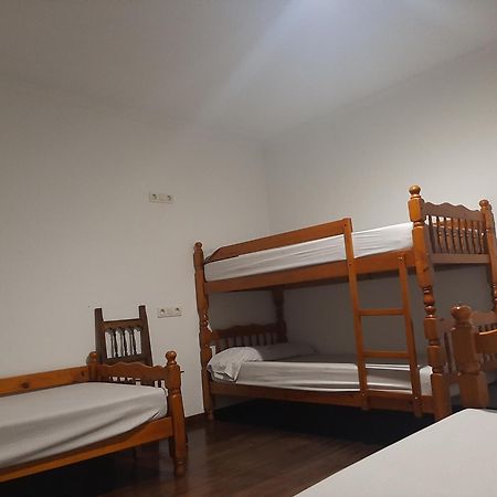 Albergue Berce Do Camino Триакастела Екстериор снимка