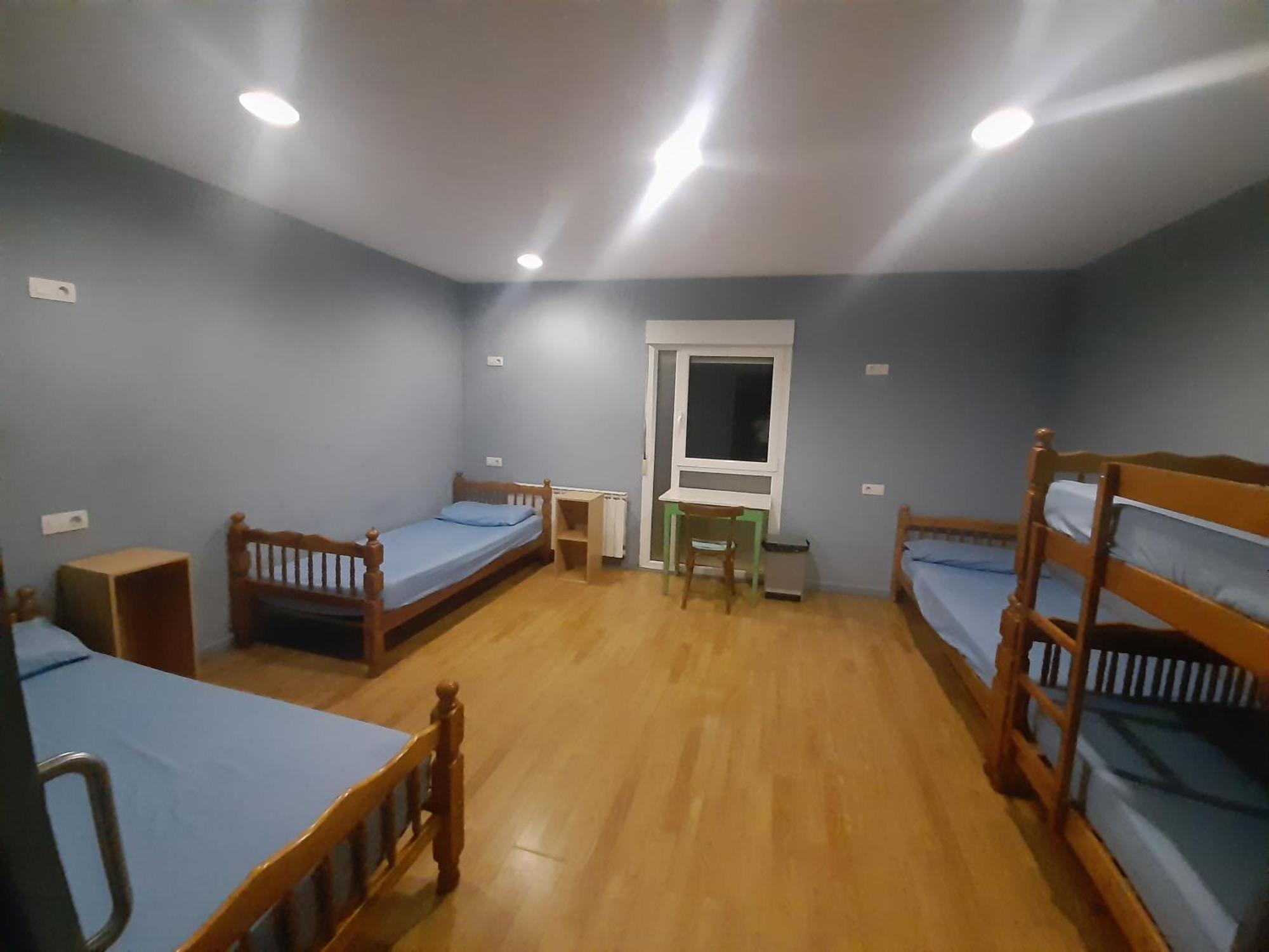 Albergue Berce Do Camino Триакастела Екстериор снимка